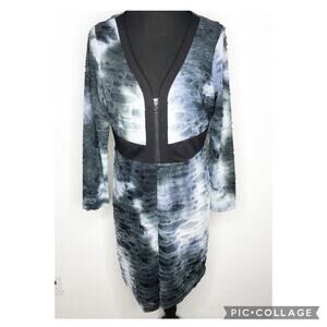 Samuel Dong gray white black‎ distressed v neck zip dress